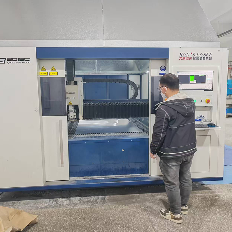 Comparative Analysis of Cutting Methods Laser, Waterjet, and Plasma4