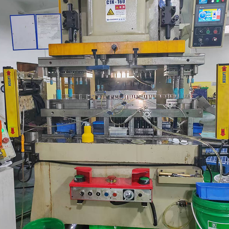 How Plantmetal Optimizes the Manufacturing Process of Metal-Stamped Corn Shuckers10